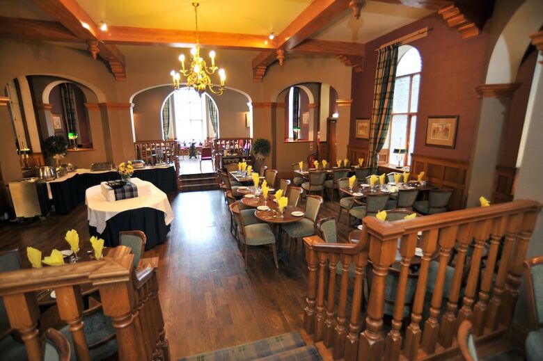 Golden Lion Hotel