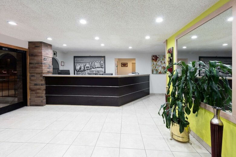 Hotel Super 8 By Wyndham Sapulpa/tulsa Area