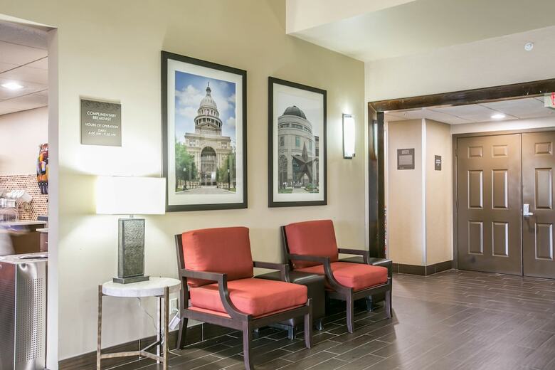 Hotel Comfort Suites Austin Nw Lakeline