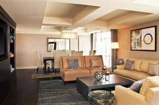 Hotel Eastland Park