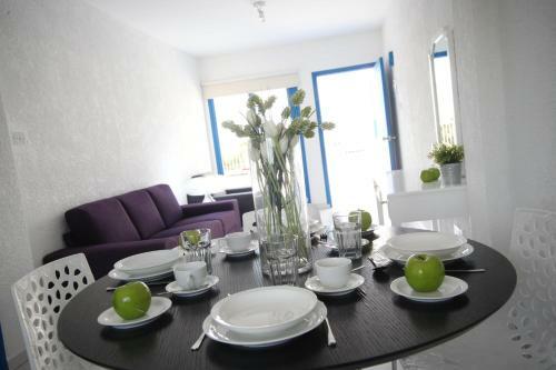 Aphentrika Apartments