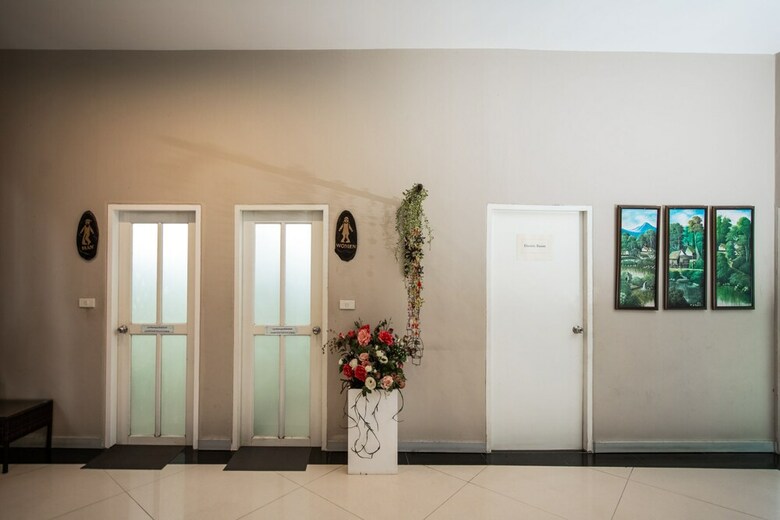 Hotel Oyo 301 Sivana Place
