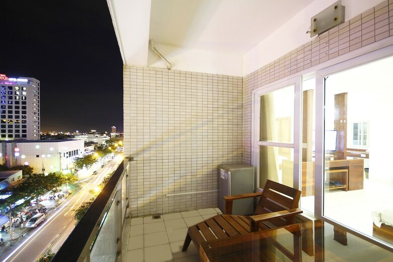 Soco Hotel