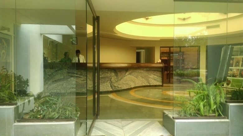 Hotel The Meadows Resort And Spa