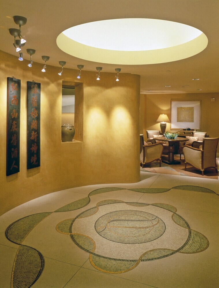 Huntington Hotel