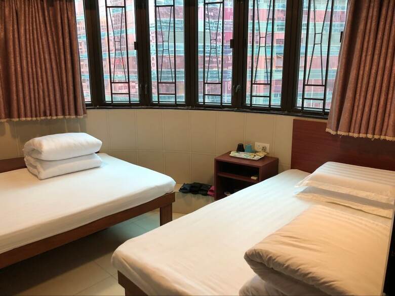 Hostal Prince Hotel