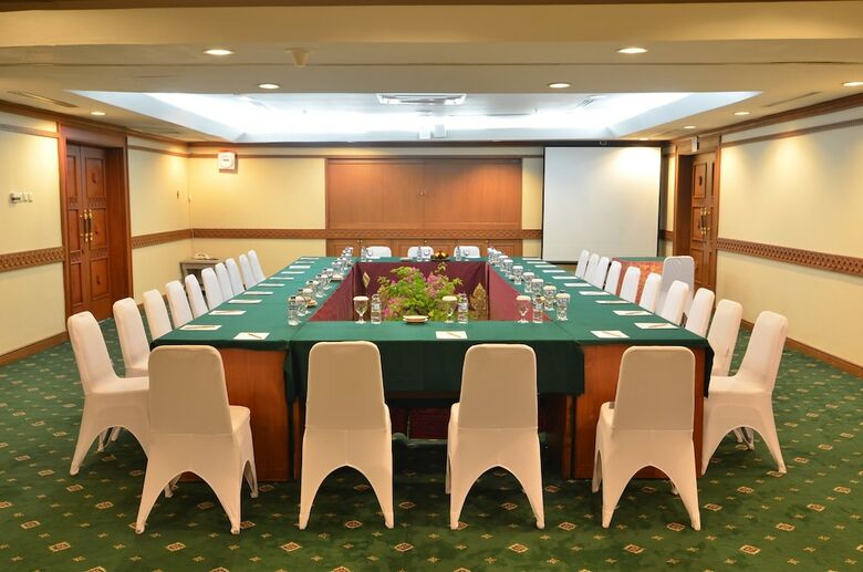 Hotel Inna Grand Bali Beach