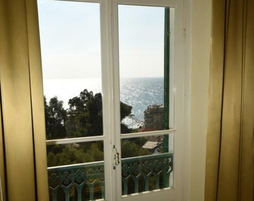 Hotel Petit Royal