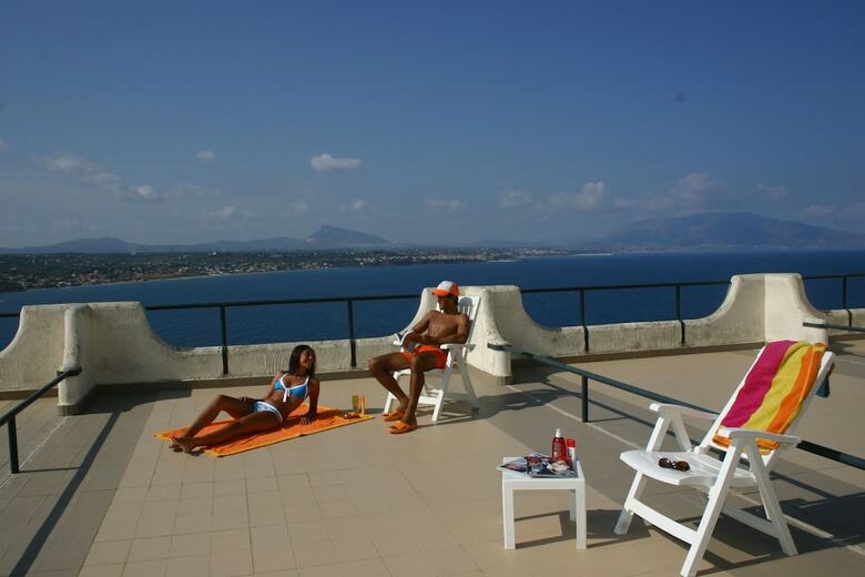 Hotel Terrasini Cdshotels