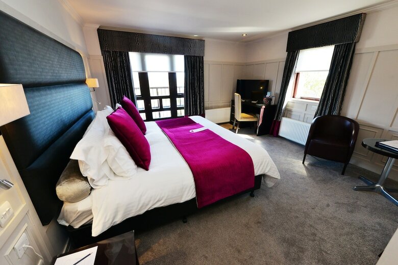 Glynhill Hotel And Leisure Club