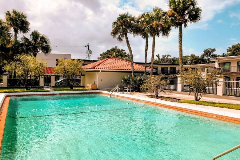 Motel Rodeway Inn