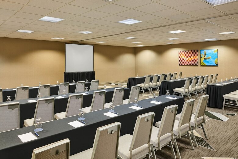 Sheraton Tucson Hotel And Suites