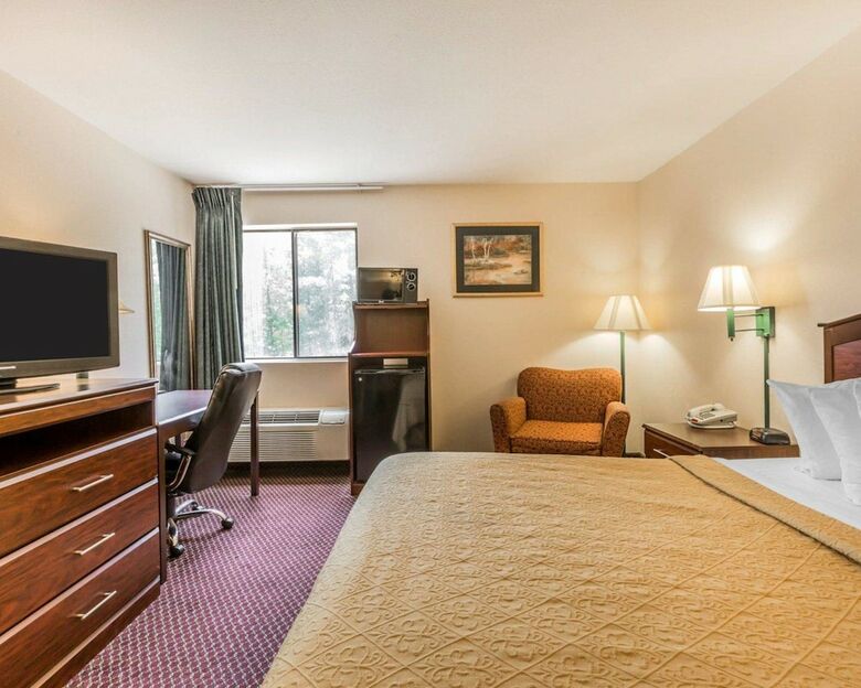 Hotel Quality Inn Pell City I-20 Exit 158