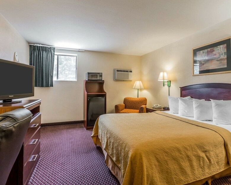 Hotel Quality Inn Pell City I-20 Exit 158