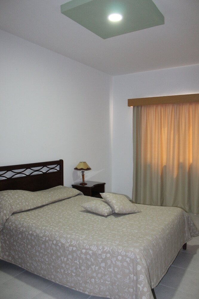 Aparthotel Petsas Apartments & Tavern