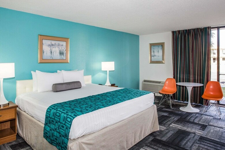 Motel Howard Johnson By Wyndham Winter Haven Fl
