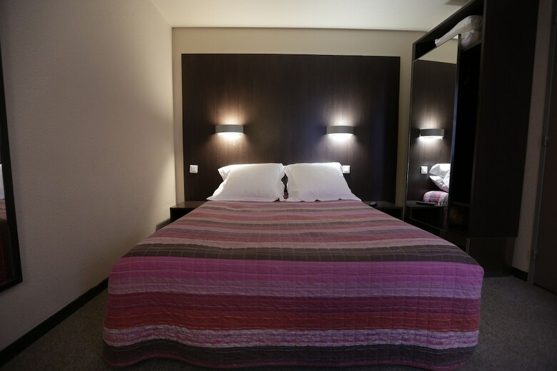 Hotel H�tel Au Petit Caporal