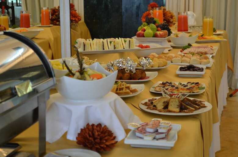 Miraflores Colon Hotel