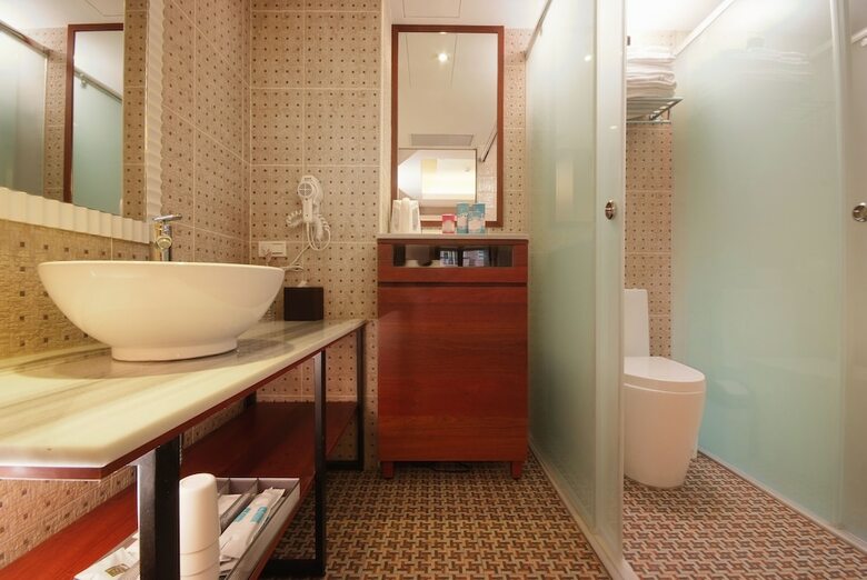 Lan Ting Business Hotel