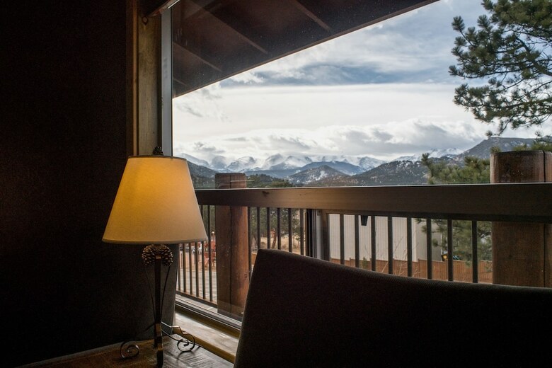 Hotel Estes