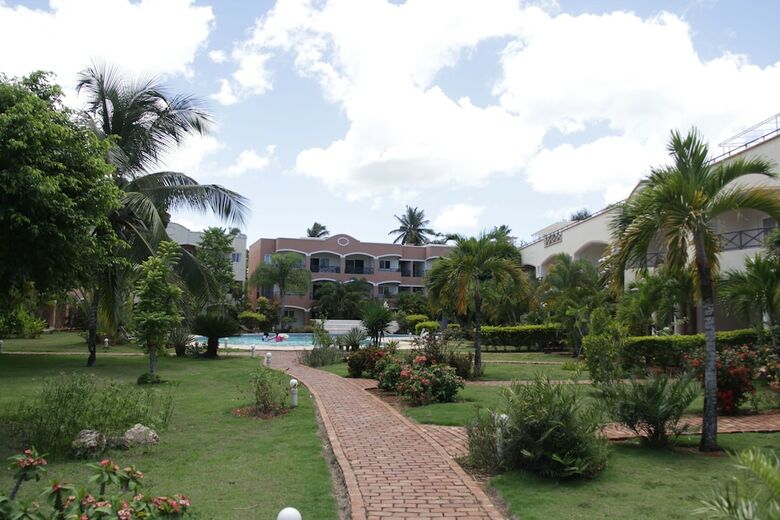 Apartamentos Hotel Don Cesar