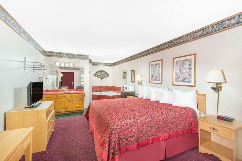 Hotel Days Inn By Wyndham Eureka Springs