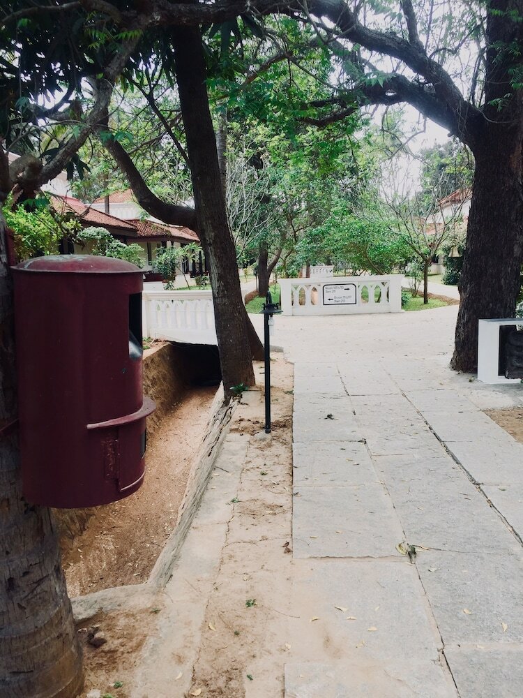 Hotel Mantra Koodam- Cgh Earth
