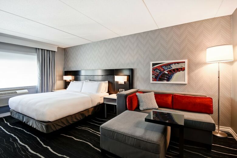 Hotel Doubletree By Hilton Deadwood At Cadillac Jack's