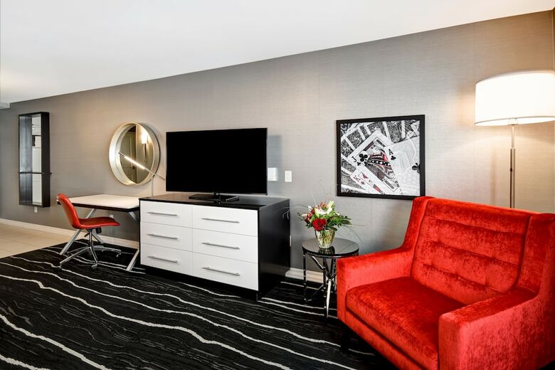 Hotel Doubletree By Hilton Deadwood At Cadillac Jack's
