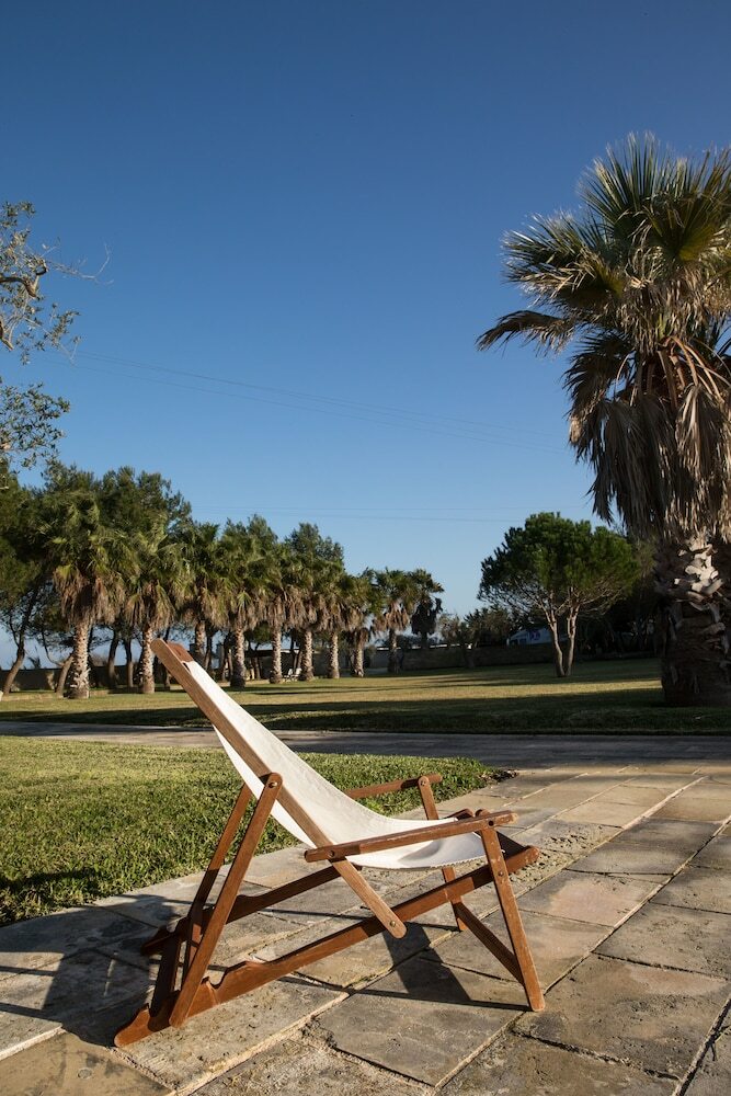 Hotel Masseria Dei Monaci