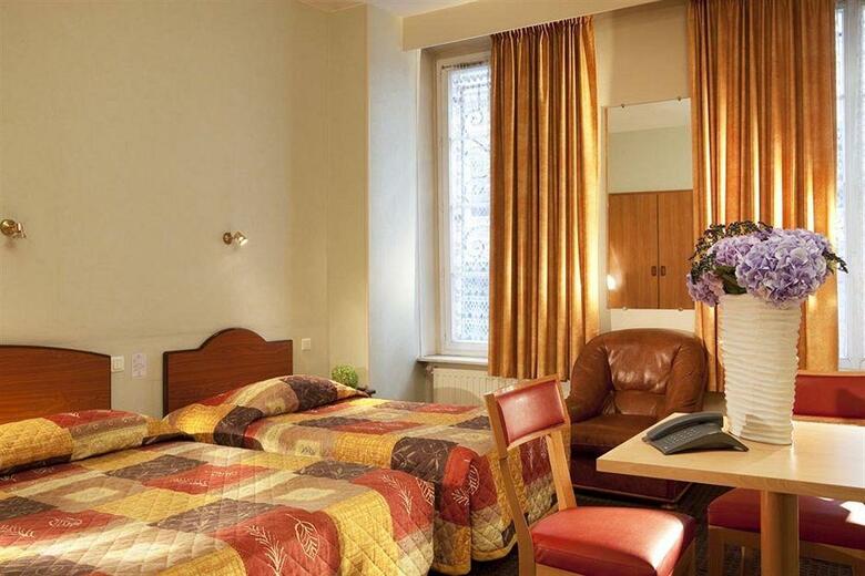 Hotel Montpensier Paris
