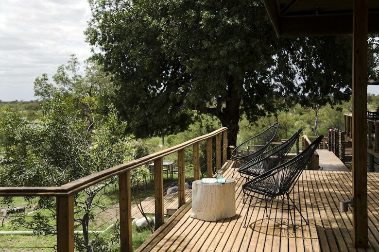 Posada Simbavati Hilltop Lodge
