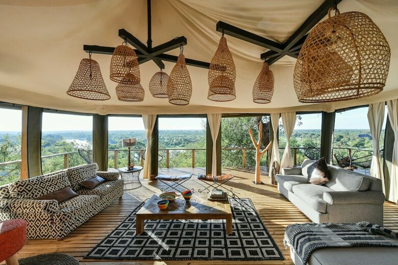 Posada Simbavati Hilltop Lodge