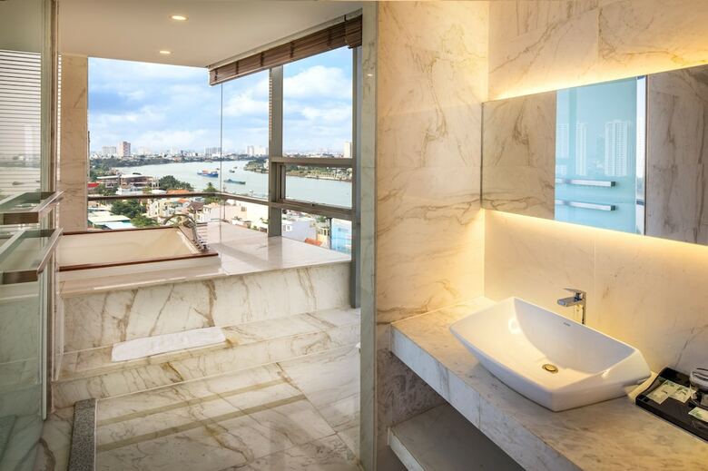 Hotel Charm Suite Saigon