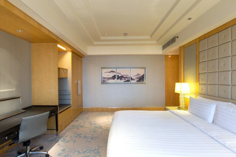 Shangri-la Hotel Nanjing