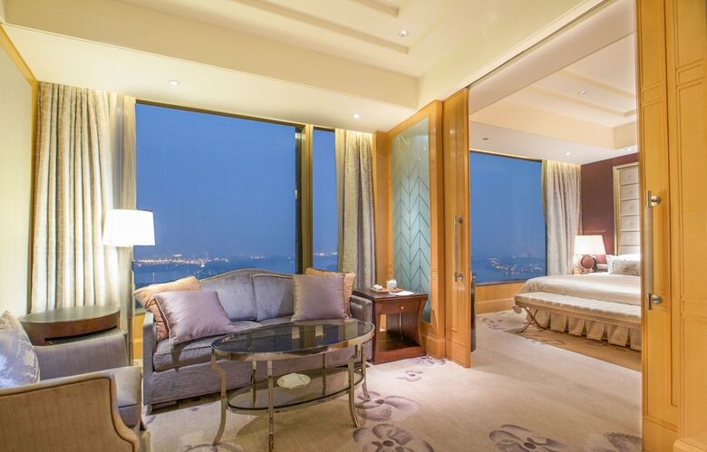 Shangri-la Hotel Nanjing