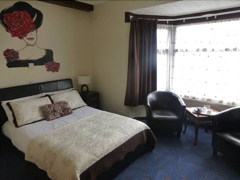 The Woodlands Hotel