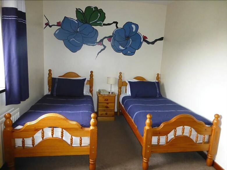 The Woodlands Hotel