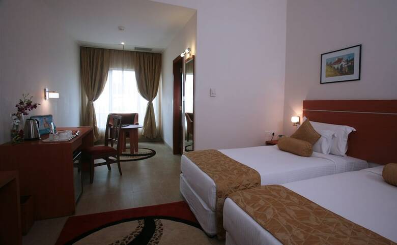 Hotel Oh Biz Executive At Leonia