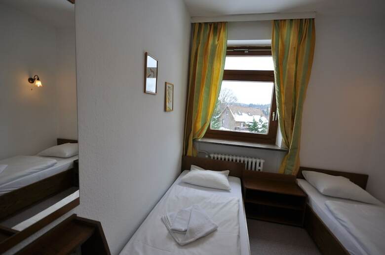 Hotel & Hostel Drei B�ren