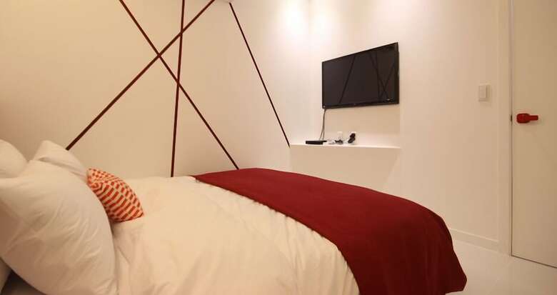 Club Hotel