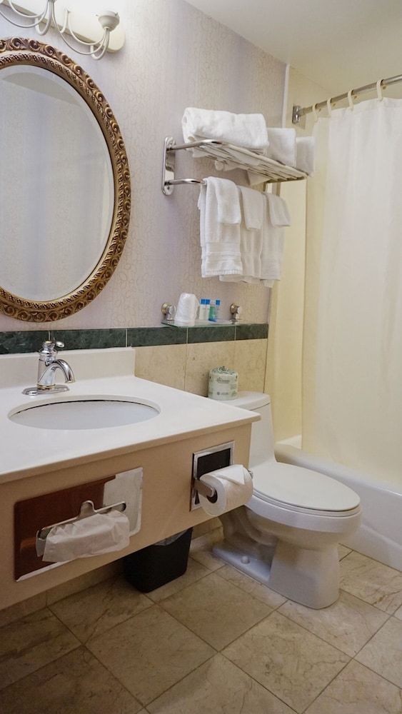 Best Western Queens Court Hotel