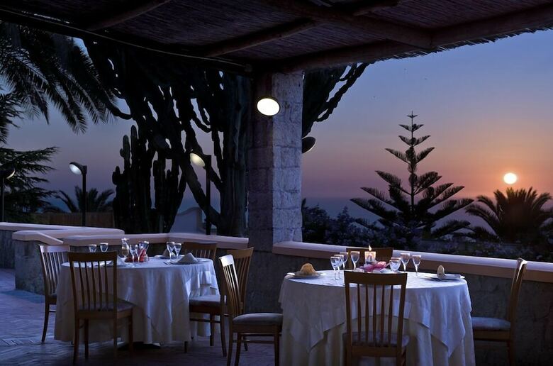 Hotel Carlo Magno