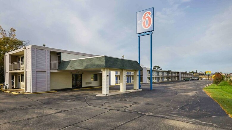 Hotel Motel 6 Dubuque