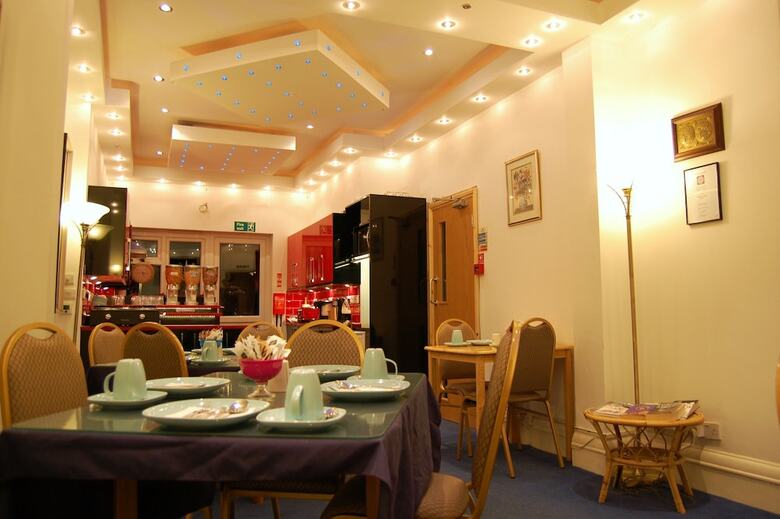 Oyo Anchor Hotel