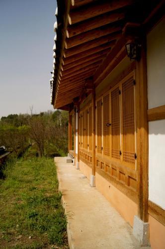 Hostal Korean Traditional House - Chungnokdang