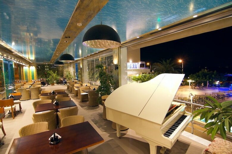 Heliotrope Hotels