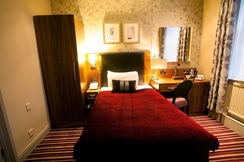 Hallmark Hotel Croydon Aerodrome