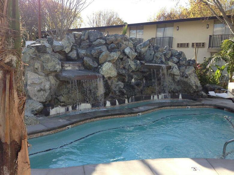 Hotel Rose Garden Inn San Luis Obispo