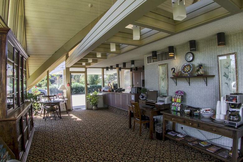 Hotel Rose Garden Inn San Luis Obispo